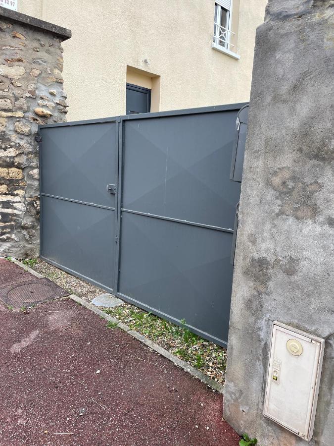 Agreable Maison De Ville A Pacy Sur Eure المظهر الخارجي الصورة